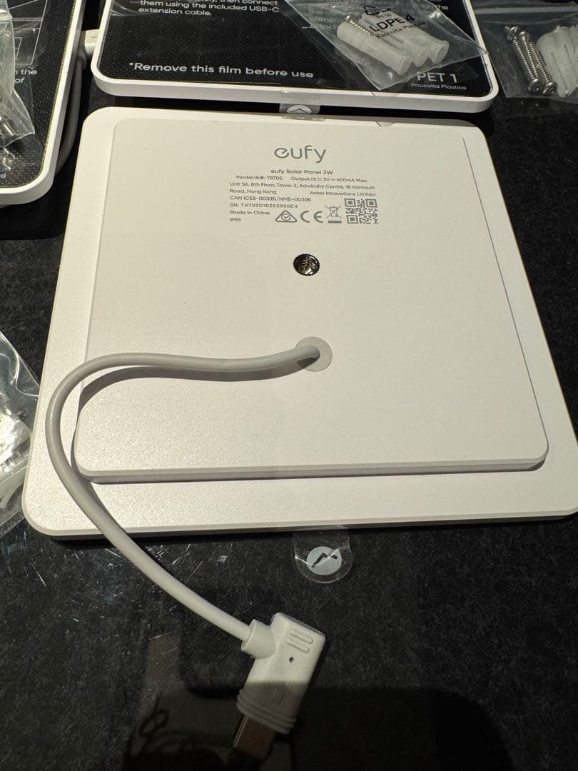 新品アンカーEufySolar Panel3W屋外防犯カメラ給電用ソーラーパネル