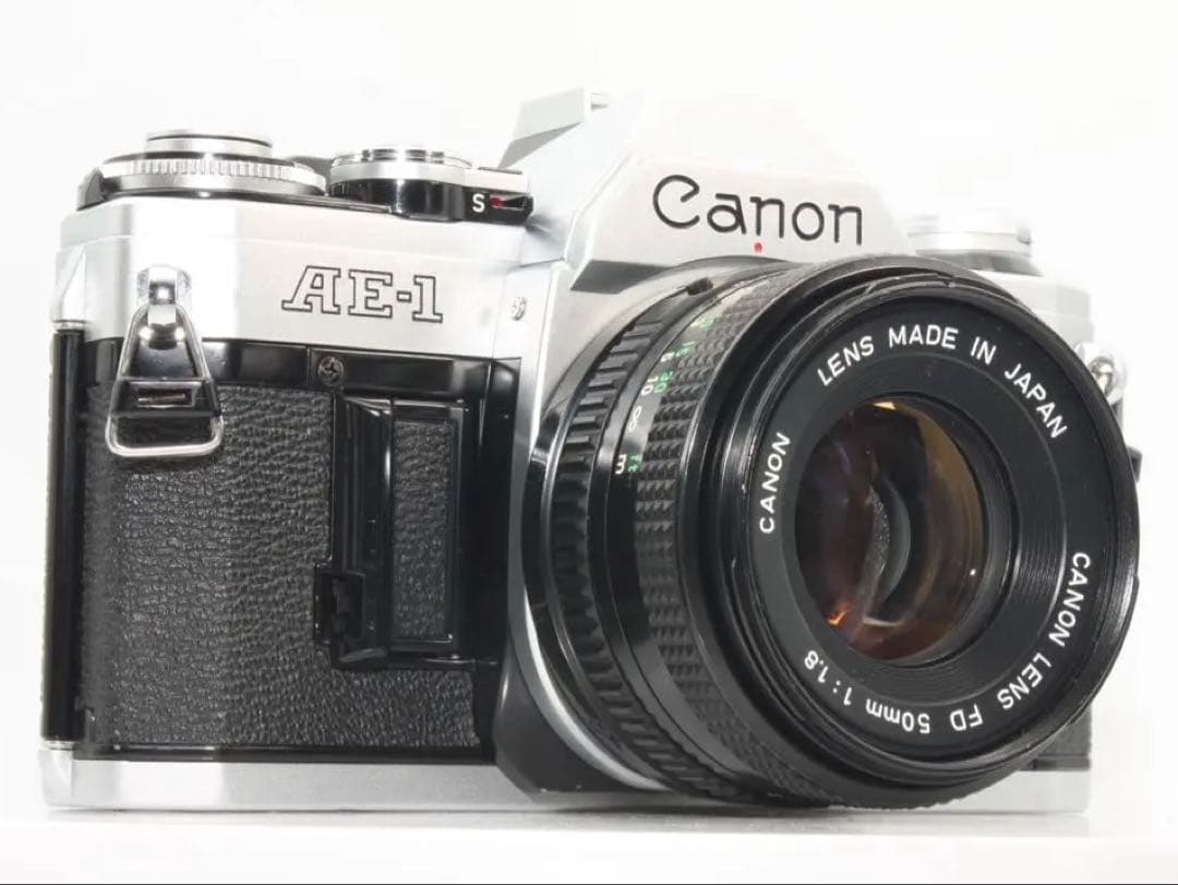 整備品　Canon AE-1 newFD 50mm f1.8 オールド一眼レフ