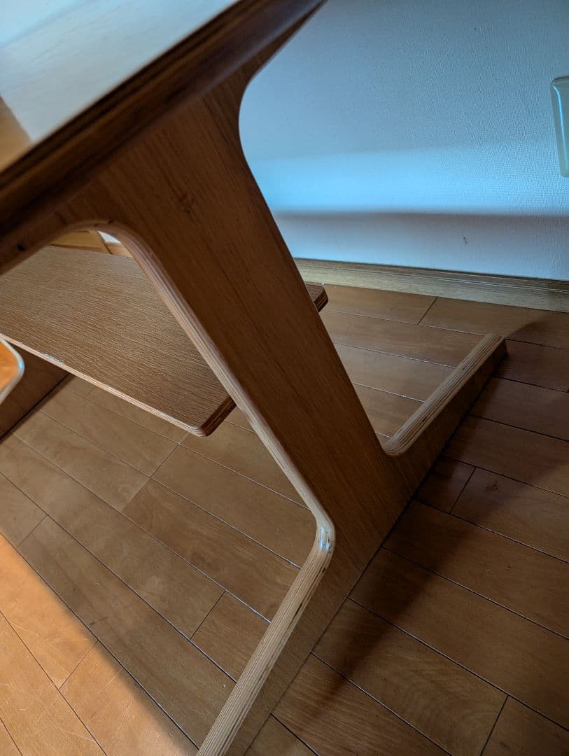 《送料込》無印良品 リビングでもダイニングでもつかえる テーブル4 食卓机