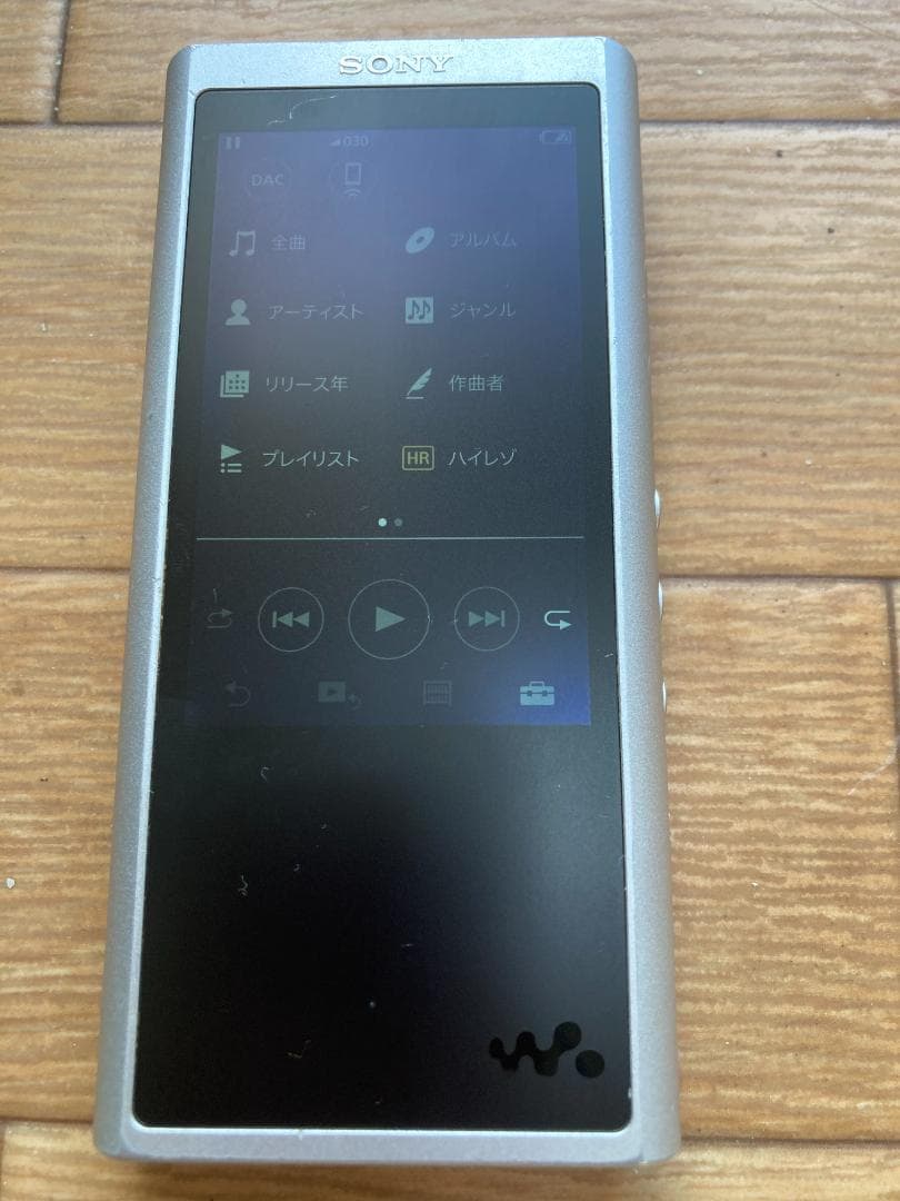 ジャンク Sony NW-ZX300　シルバー ウォークマン　ハイレゾ対応