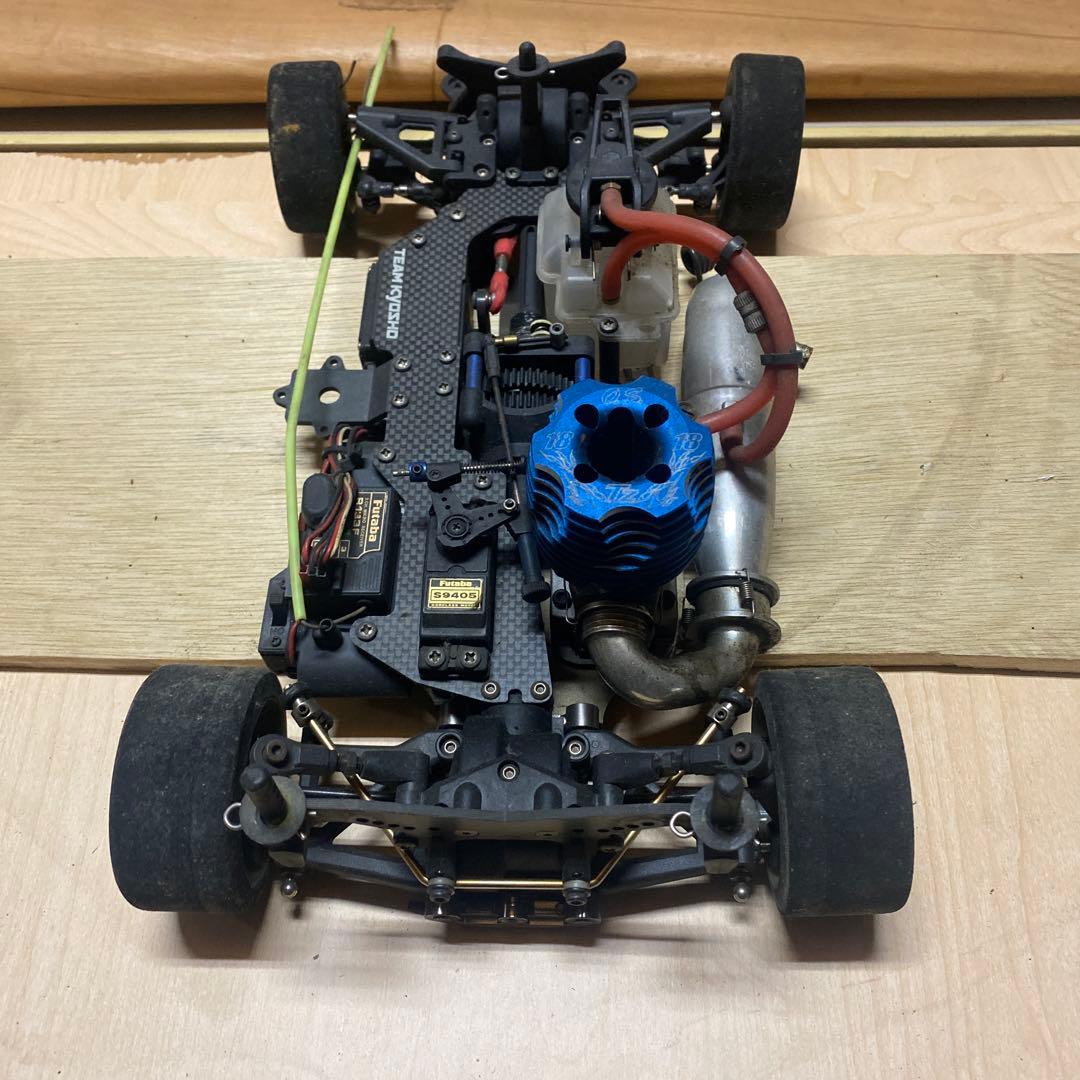 エンジンラジコンカー