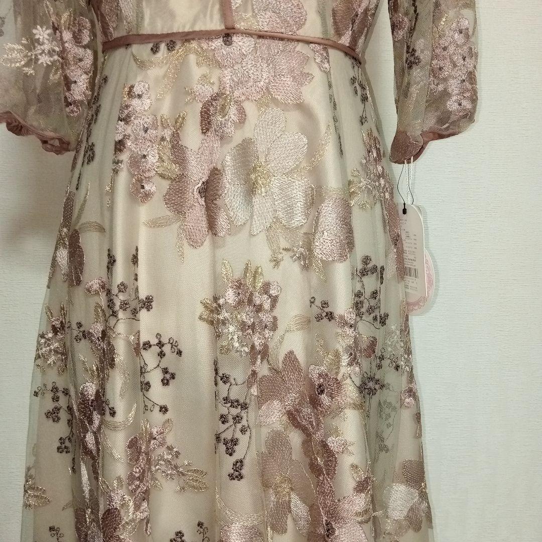 【新品未使用】formforma ロングワンピース　総刺繍 13号 ピンク系