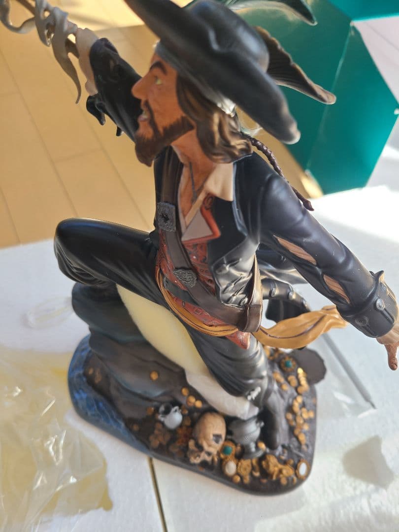 WDCC　パイレーツ　オブ　カリビアン　修復あり