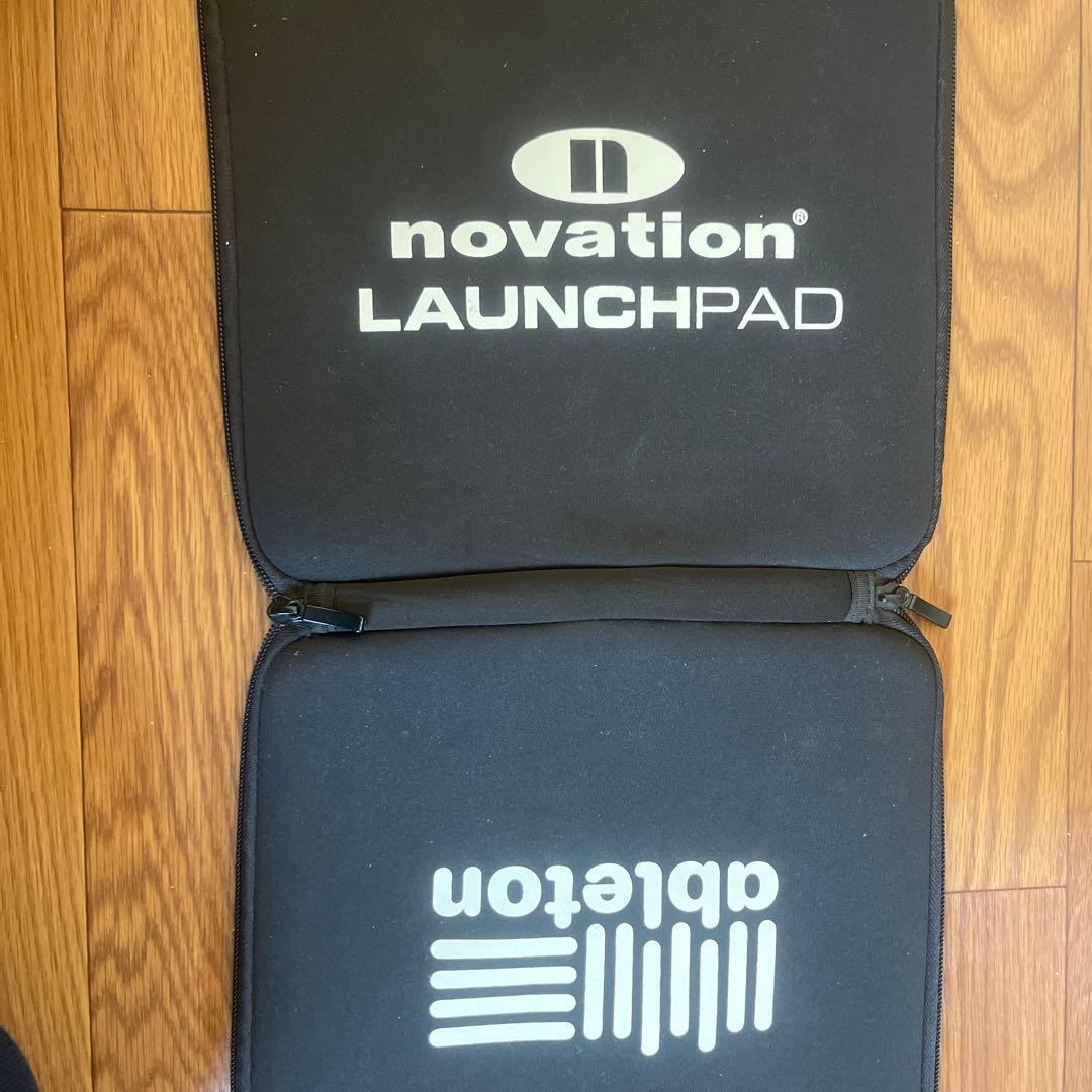 Novation Launchpad MIDIパッド