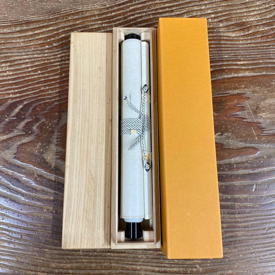 美品 掛け軸 瑞龍山雲澤禅寺 足立泰道作「瀧直下三千丈」共箱 禅語 夏掛け