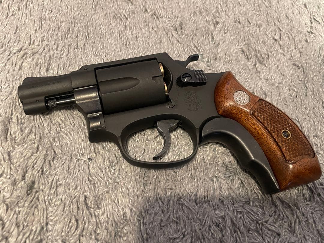 マルシン工業　S&W M36 2inch 木製グリップ　ブラックヘビーウェイト