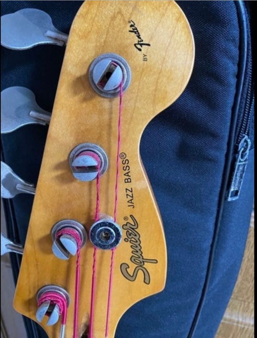 年始！直接引き取り限定価格。Squier Jazz Bass