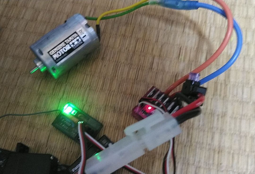 フタバ 3PV ESCサーボ受信機2個セット