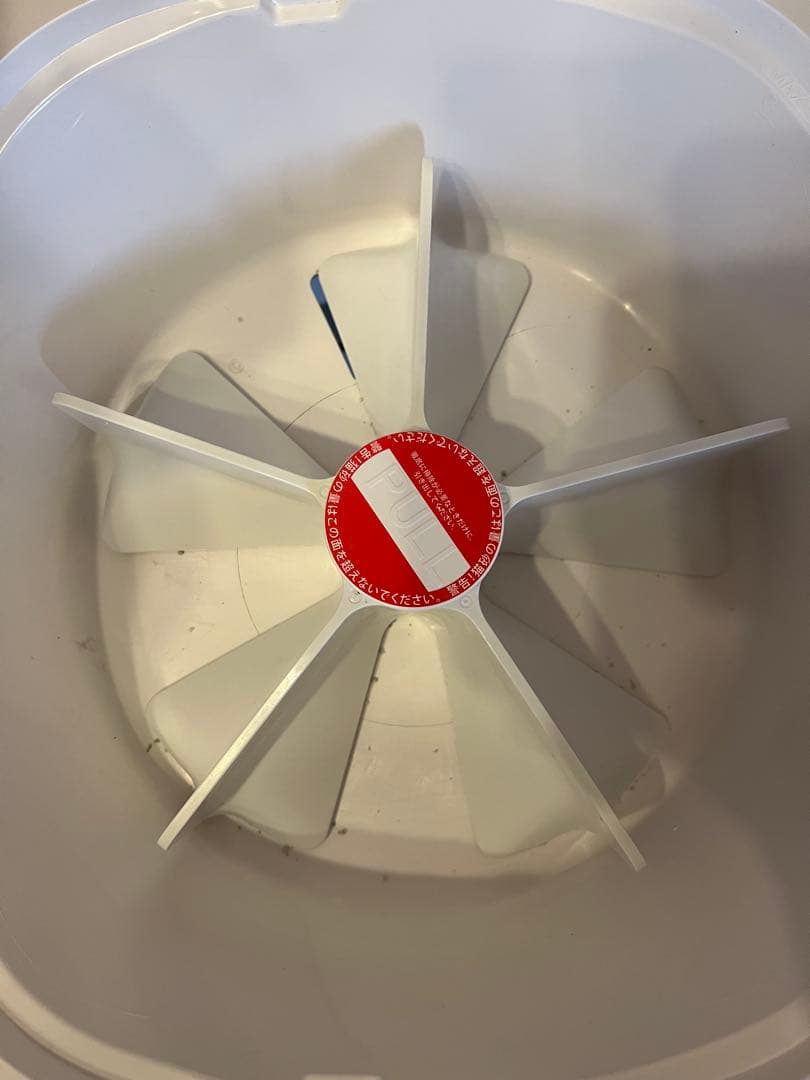 自動猫用トイレ LALA ららほーむ　ララホーム　ホワイト　コンパクト