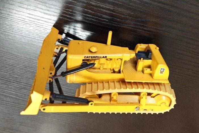 ヴィンテージ 西ドイツ製 Kettendozer ブルドーザー CAT D9