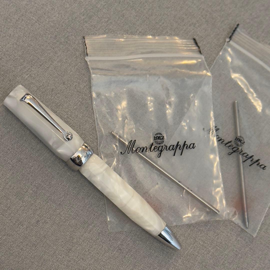 Montegrappaモンテグラッパボールペンミクラホワイトシルバー