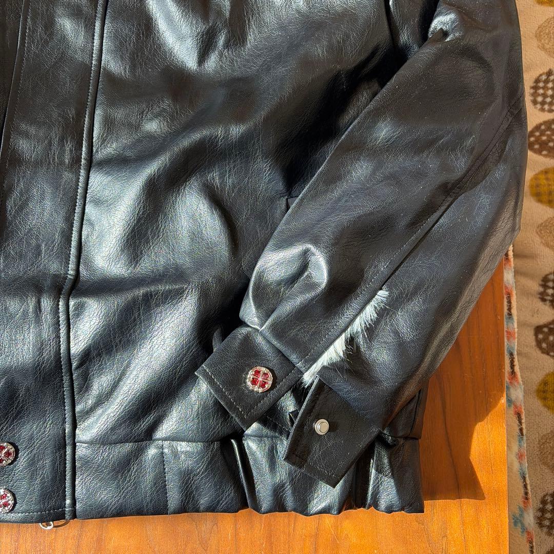 C*t様 正規店購入ArguE CulturEフード付き ファー切替 レザージャ