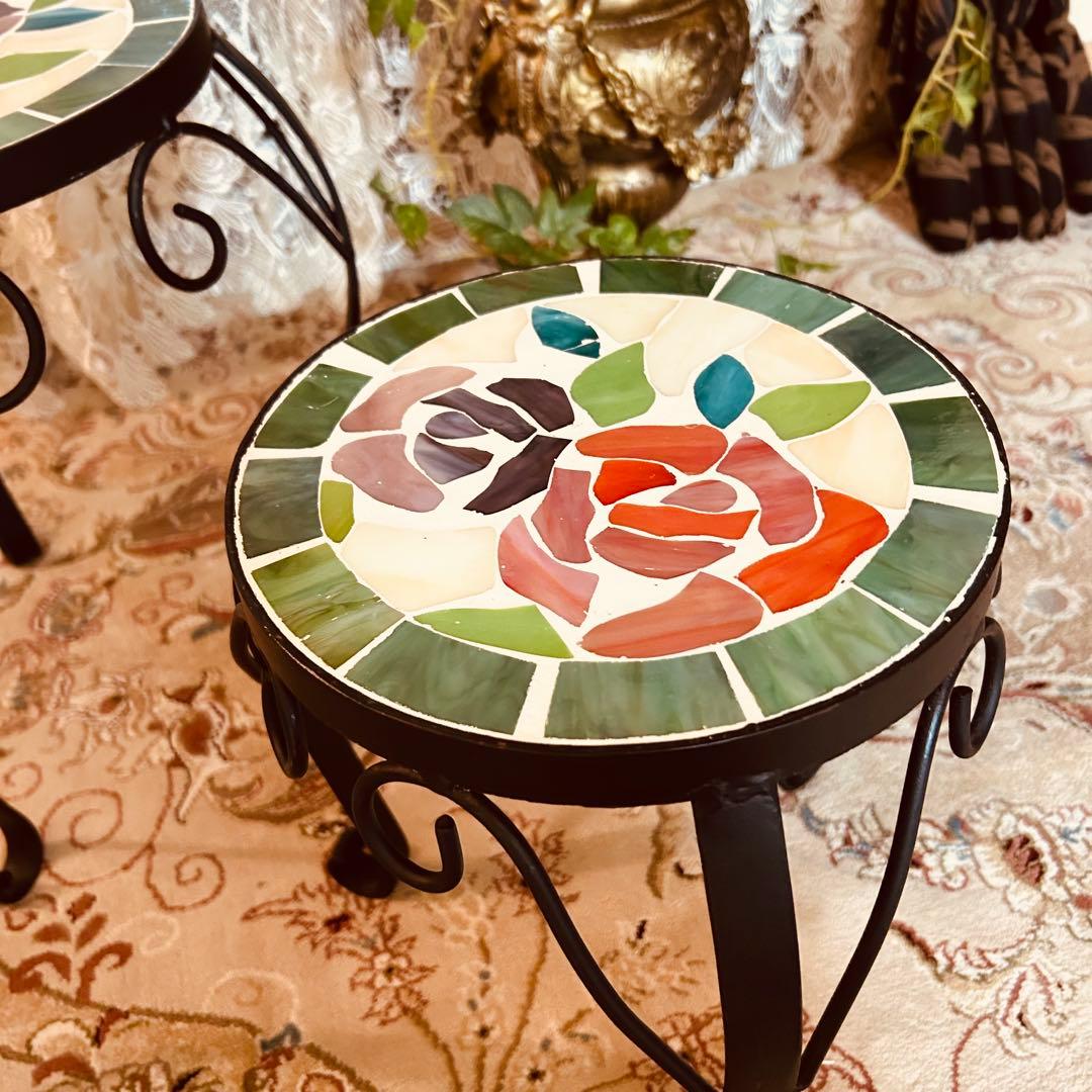 アンティーク 英国調　薔薇タイル　アイアン　花台　飾り棚　サイドテーブル　家具