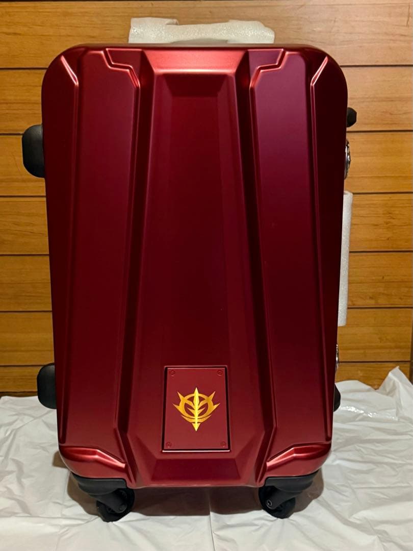 機動戦士ガンダム MS-06S シャア専用ザクⅡ スーツケース CARGOBAG