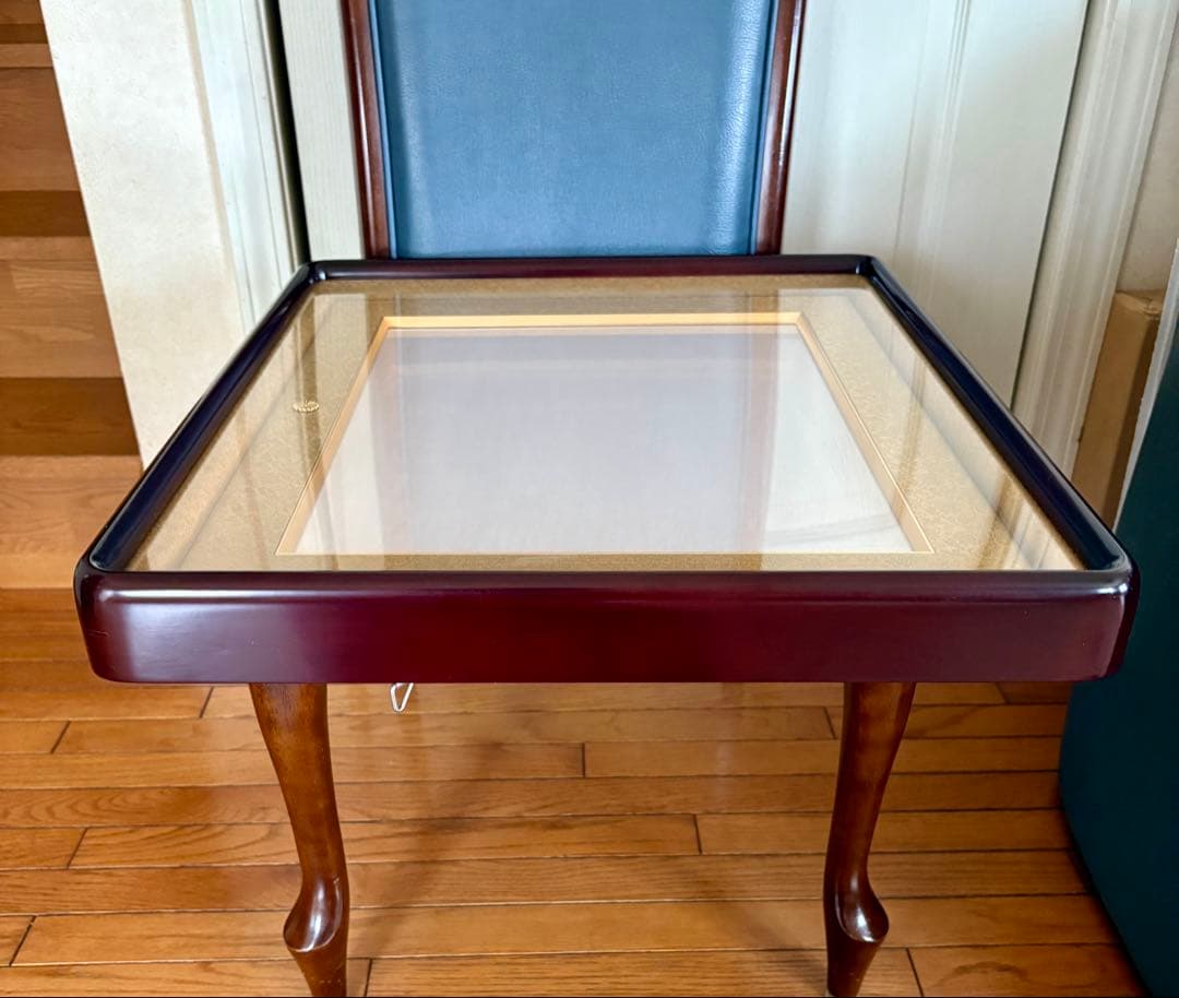 ★叙勲額縁　菊の御紋　ダークブラウンの木製額縁