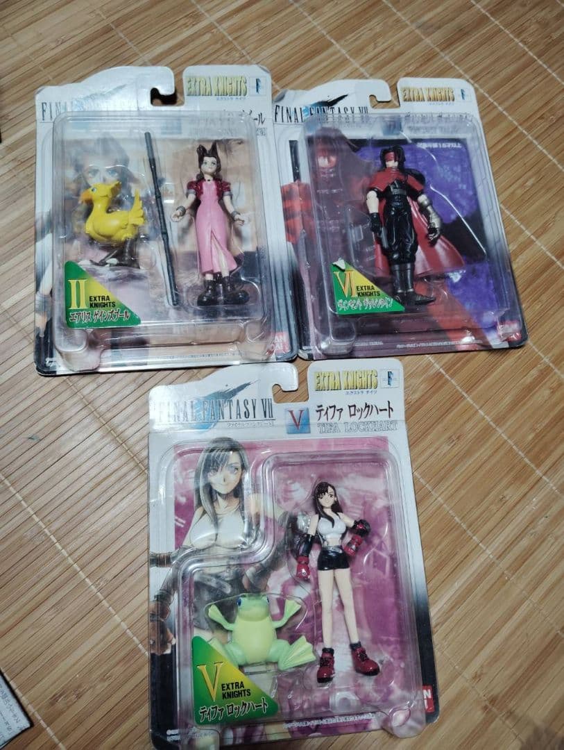 ファイナルファンタジー VII エクストラナイツ フィギュア ヴァレンタイン