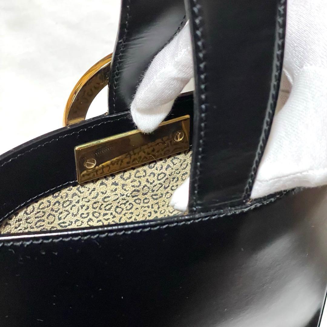 Cartier カルティエ　バック ゴールド 革ブラック