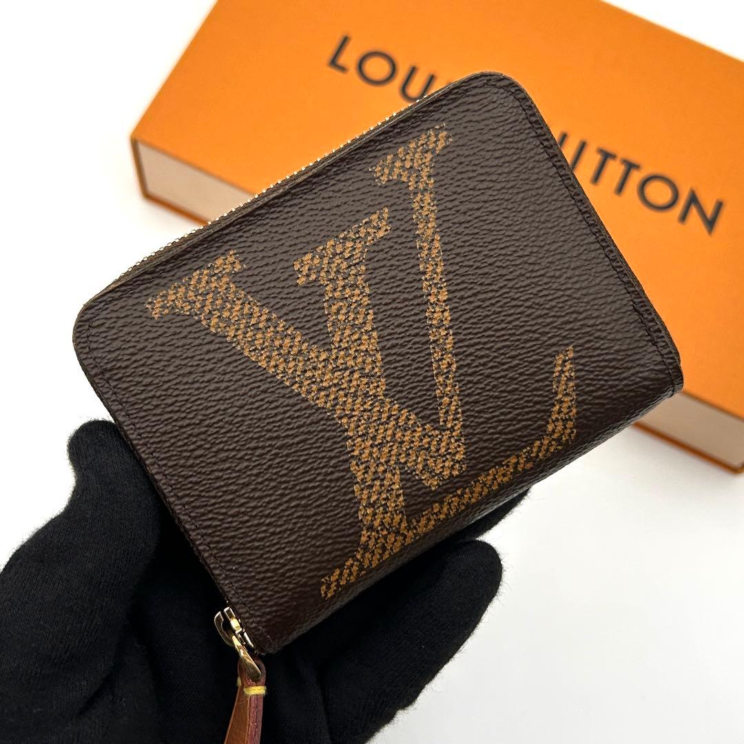 【美品】ルイヴィトン ジッピーパース モノグラム ジャイアント 小銭入れ