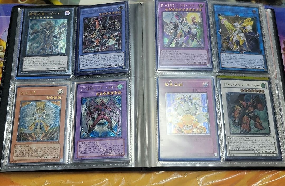 これが限界　遊戯王　全て旧レリーフ&ファイルまとめて100枚以上