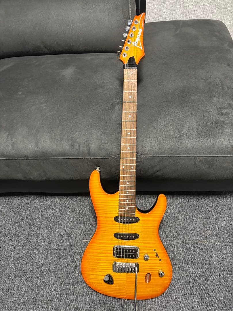 Ibanez SA260FMエレキギター ソフトケース付き