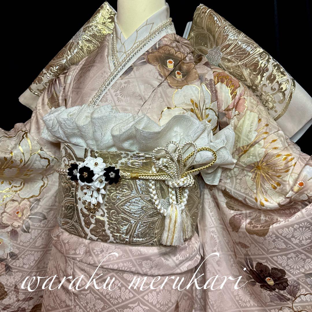 ◆豪華正絹振袖　くすみピンク、古典柄袋帯、牡丹柄、金駒刺繍、金彩加工