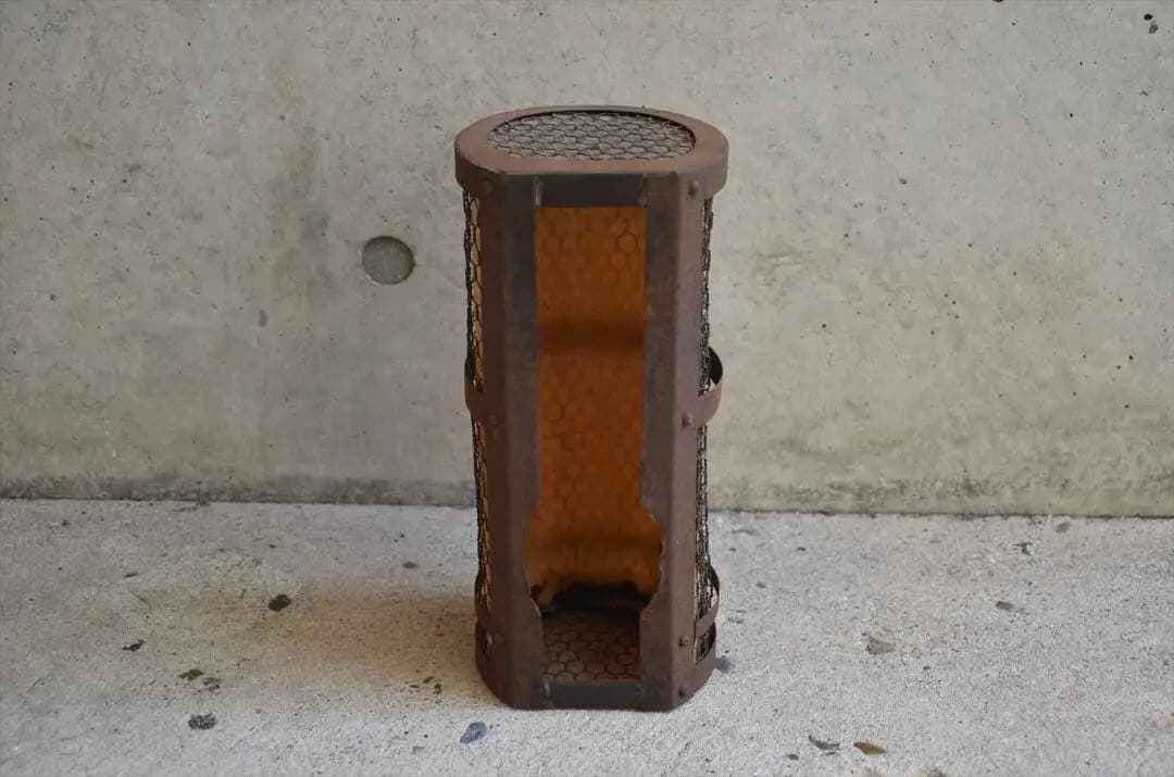 明治時代　鉄製　筒型行燈　置行燈　骨董品　オブジェ　アンティーク　レトロ