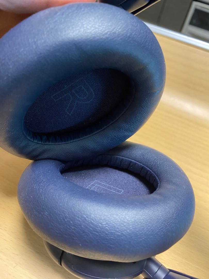 Beats ワイヤレスヘッドフォン ホワイト　ヘッドホン青セット