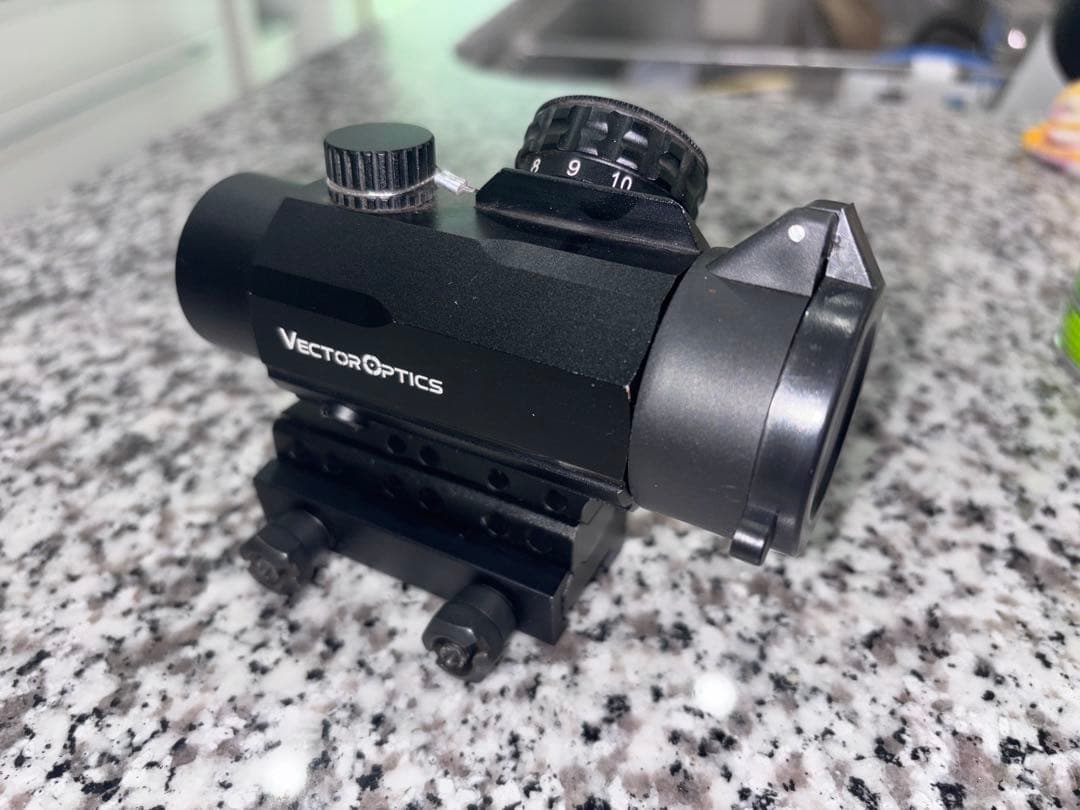 Vector Optics Calypos 1x30 ハイマウントライザーバー付