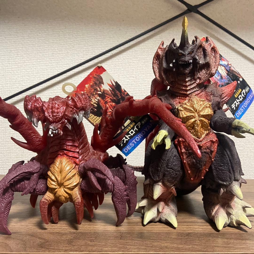 デストロイア　ソフビ　2個セット