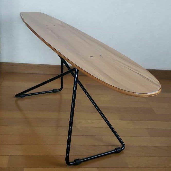 【ROOM ESSENCE/スケートボードテーブル】