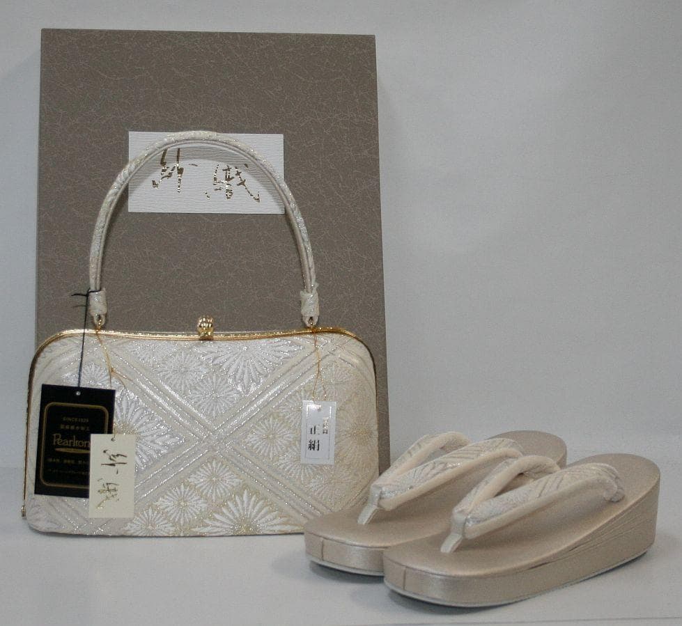 有名メーカー沙織　正絹西陣織 高級草履バック　 ZB0139