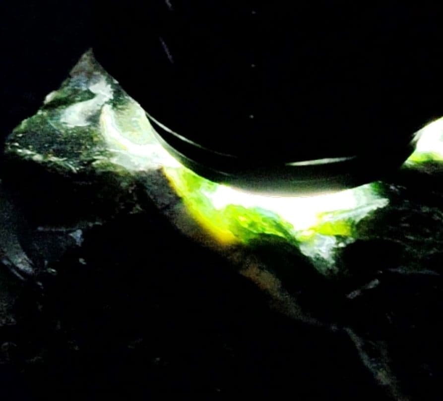 ★アゲート原石★糸魚川グリーン碼碯【姫川・転石・川ズレ・ウブ149ｇ】