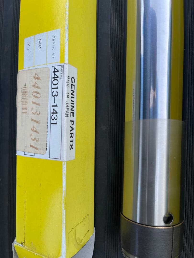 ゼファー400 ゼファーχ 純正フロントフォークインナーチューブφ39