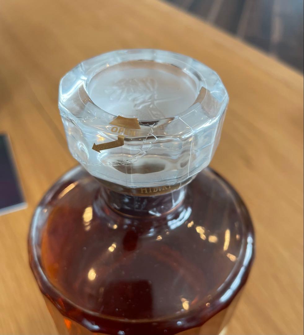 サントリー 響 12年 瓶 700ml 未開封