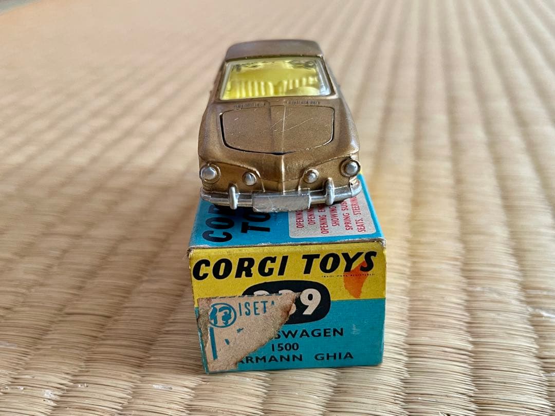 ミニカー Corgi Toys Volkswagen 1500 Karmann Ghia
