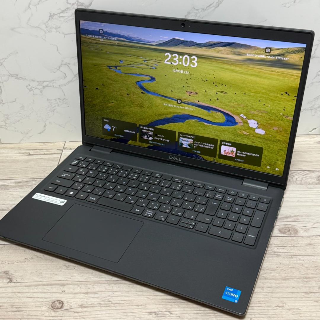 ☆第11世代 i5☆メモリ16GB テンキー付き 15.6インチ DELL