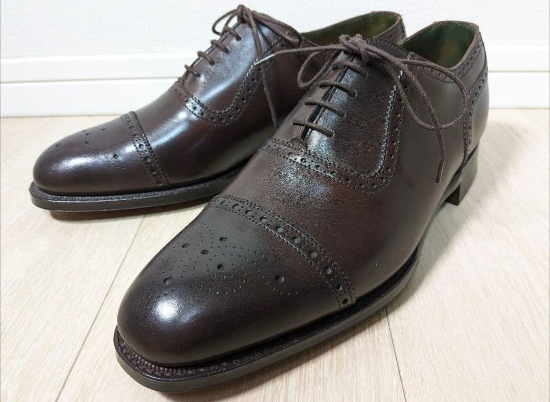 チーニー　ベンチメイド　サイズUK9（27.5cm)　セミブローグ
