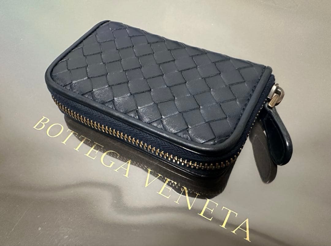 ★【美品】ボッテガヴェネタ ケース ラム／ネイビーブルー/✨✨✨2️⃣