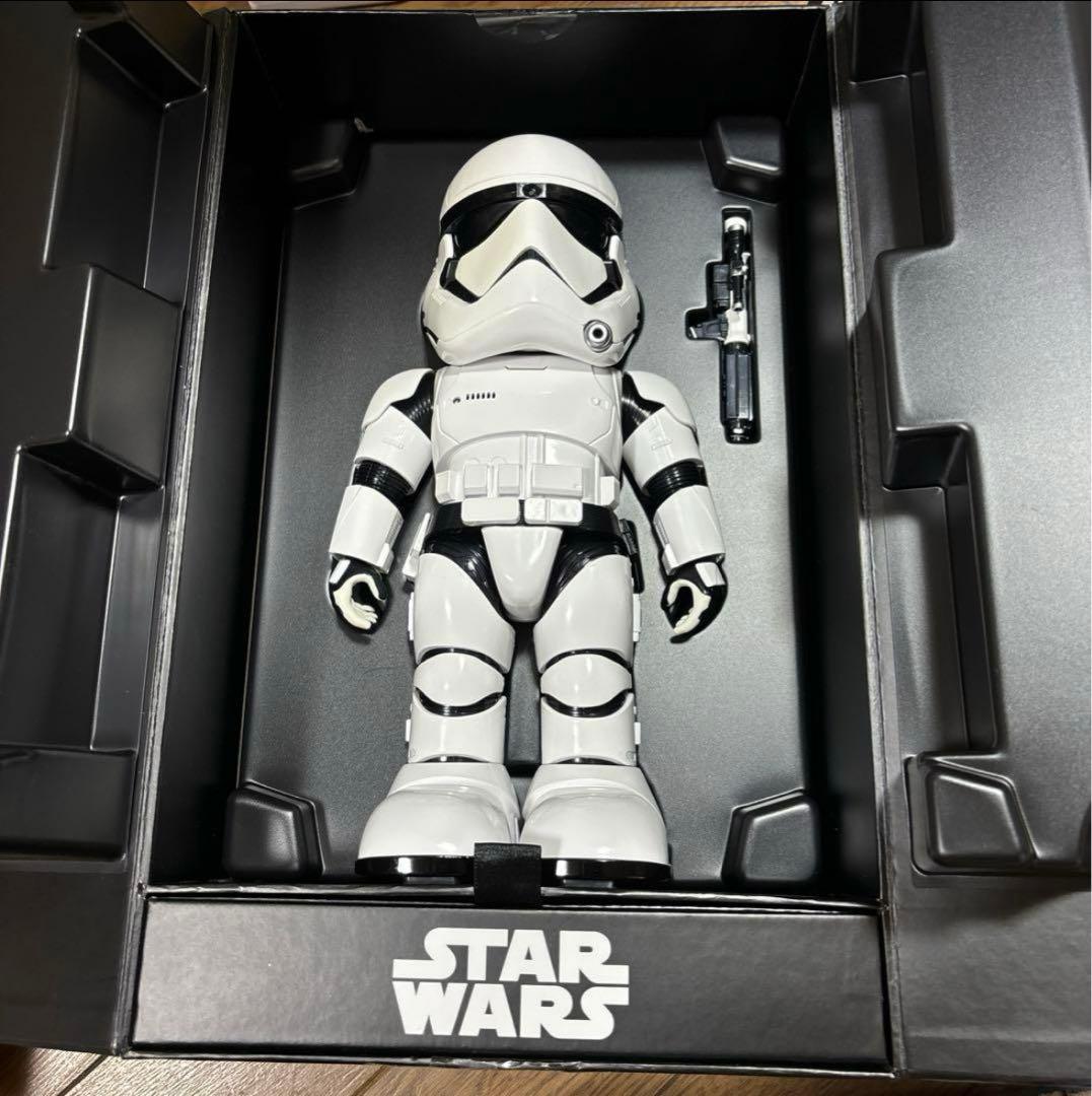 UBTECH スター・ウォーズ　音声・顔認識対応ロボット　二足歩行ロボット