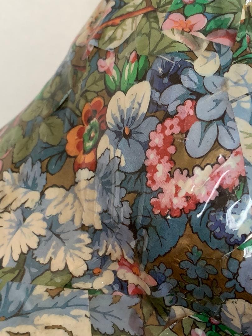 ポーセリン製　うさぎ　フィギュリン　大