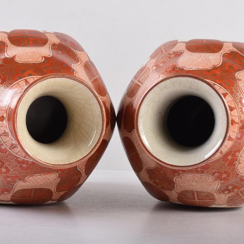 九谷焼　古九谷　赤絵金彩　瓔珞文　六角大徳利　一對　長壽箱付　G　R8975B