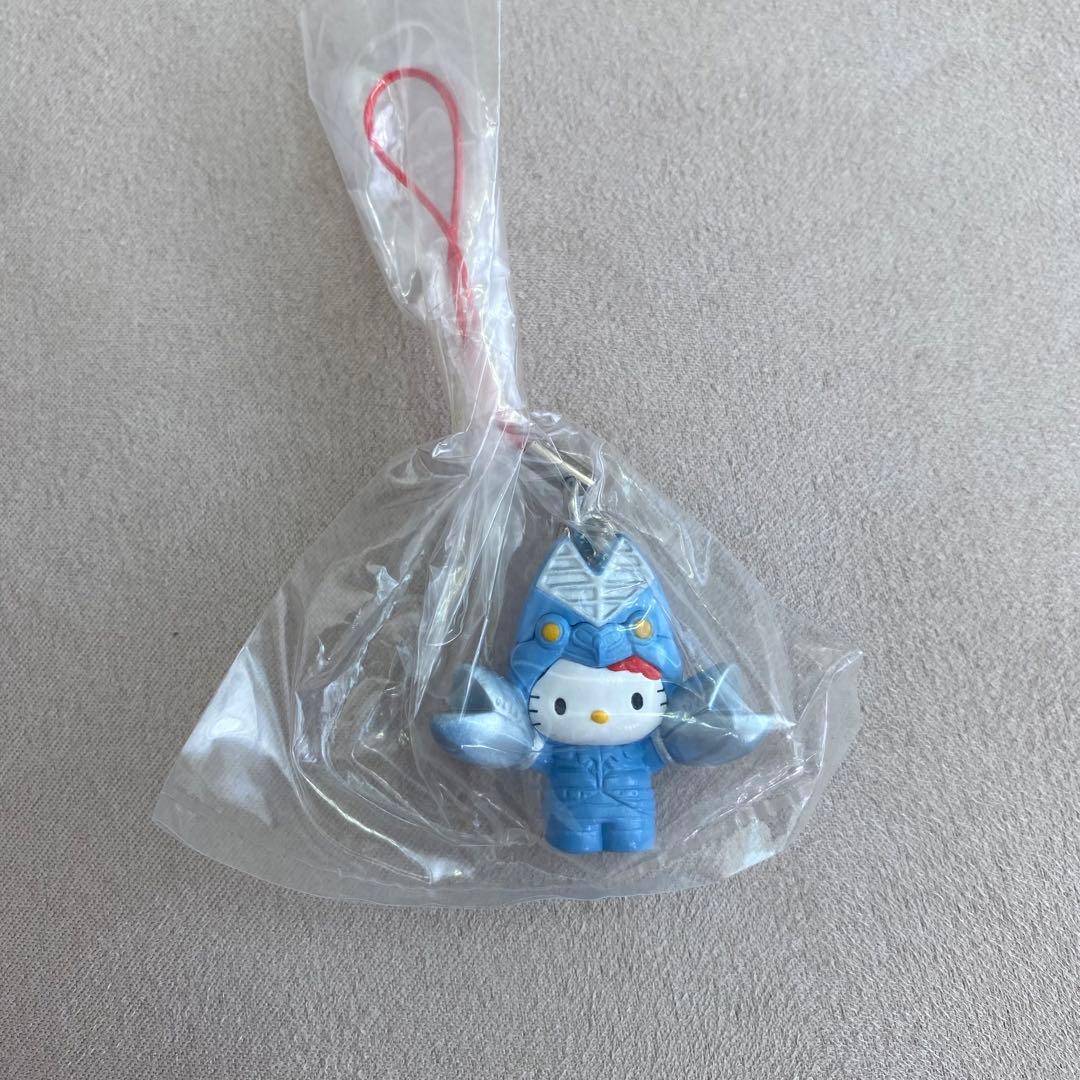 ハローキティ なりきりストラップ ウルトラマンキティ カプセルトイ レア