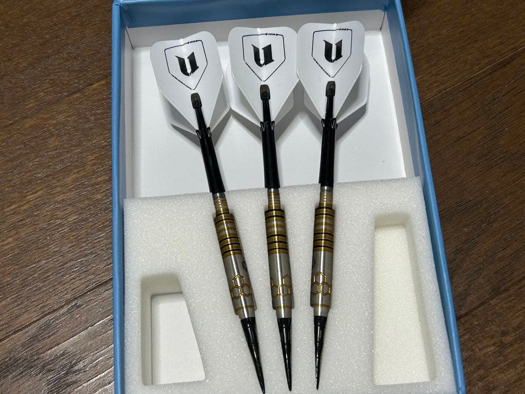 unicorn Petrel ダーツセット