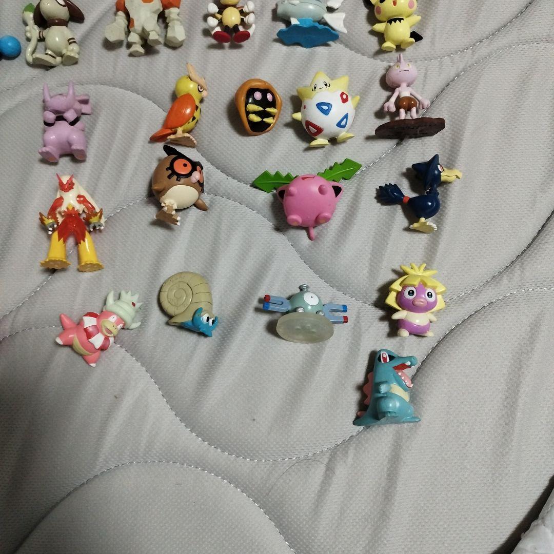 ポケモンフィギュアセット　モンコレ