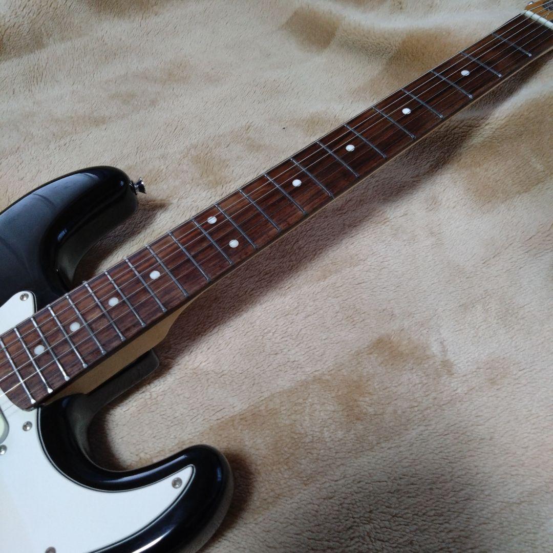 BUSKER‘S バスカーズ ストラトキャスター エレキギターSSH 配列