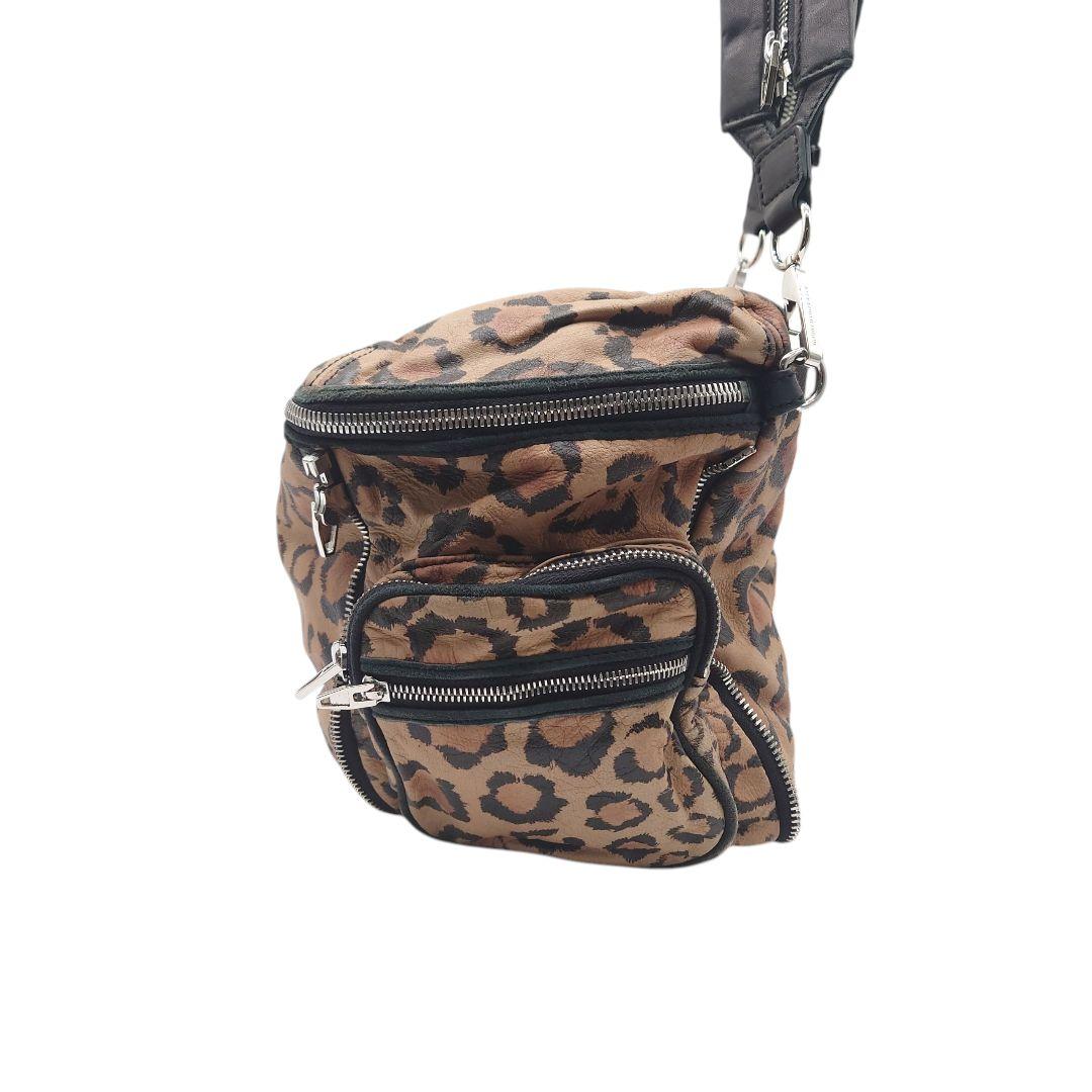 アレキサンダーワン　バッグ　レオパード　レザー　ショルダー　バッグ　ヒョウ柄