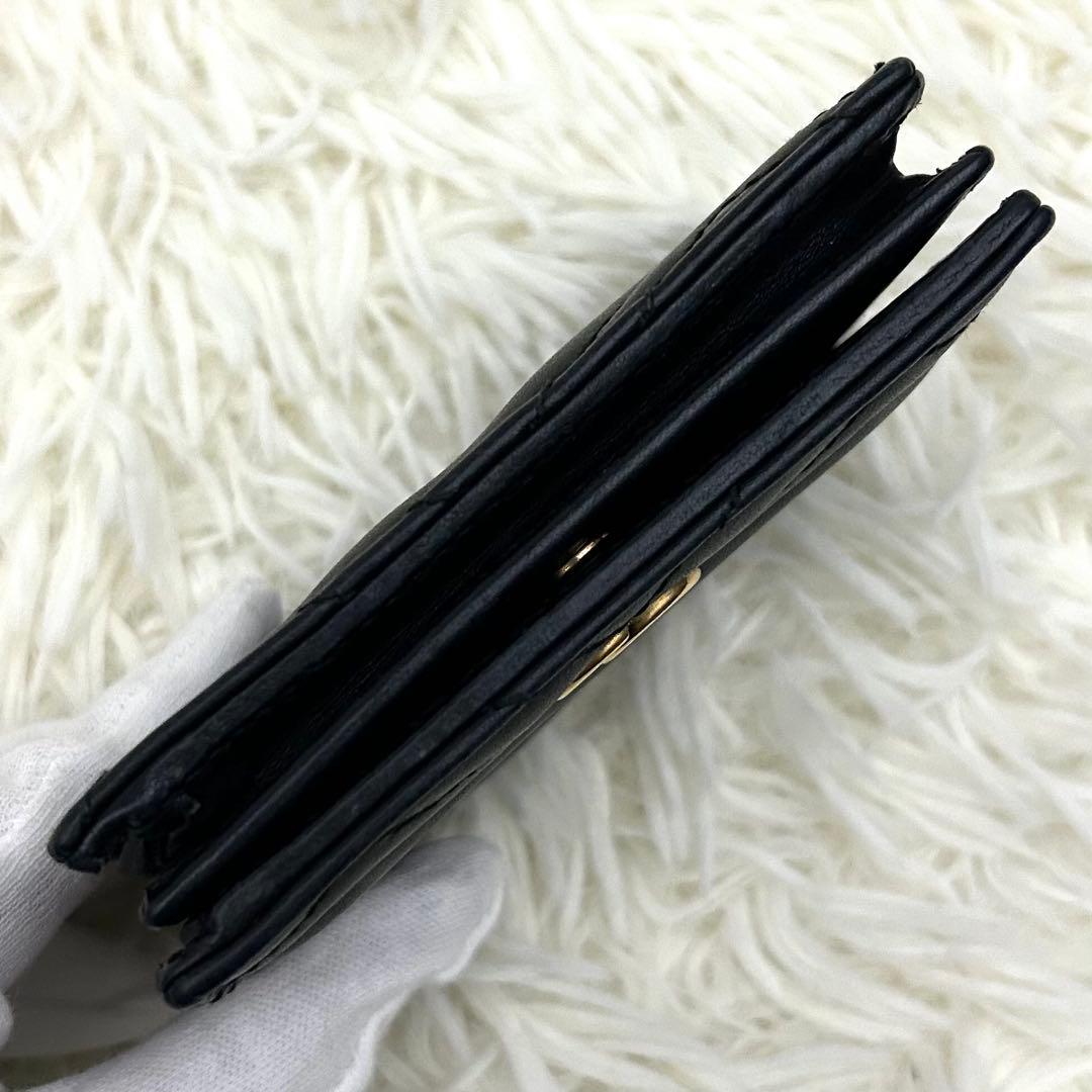 【美品】GUCCI グッチ 2つ折り財布