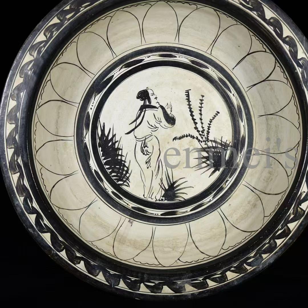 中国古美術・磁州窯風 人物紋 大型陶器鉢（折沿盆）・純手描き・陶器・茶道具・墨彩