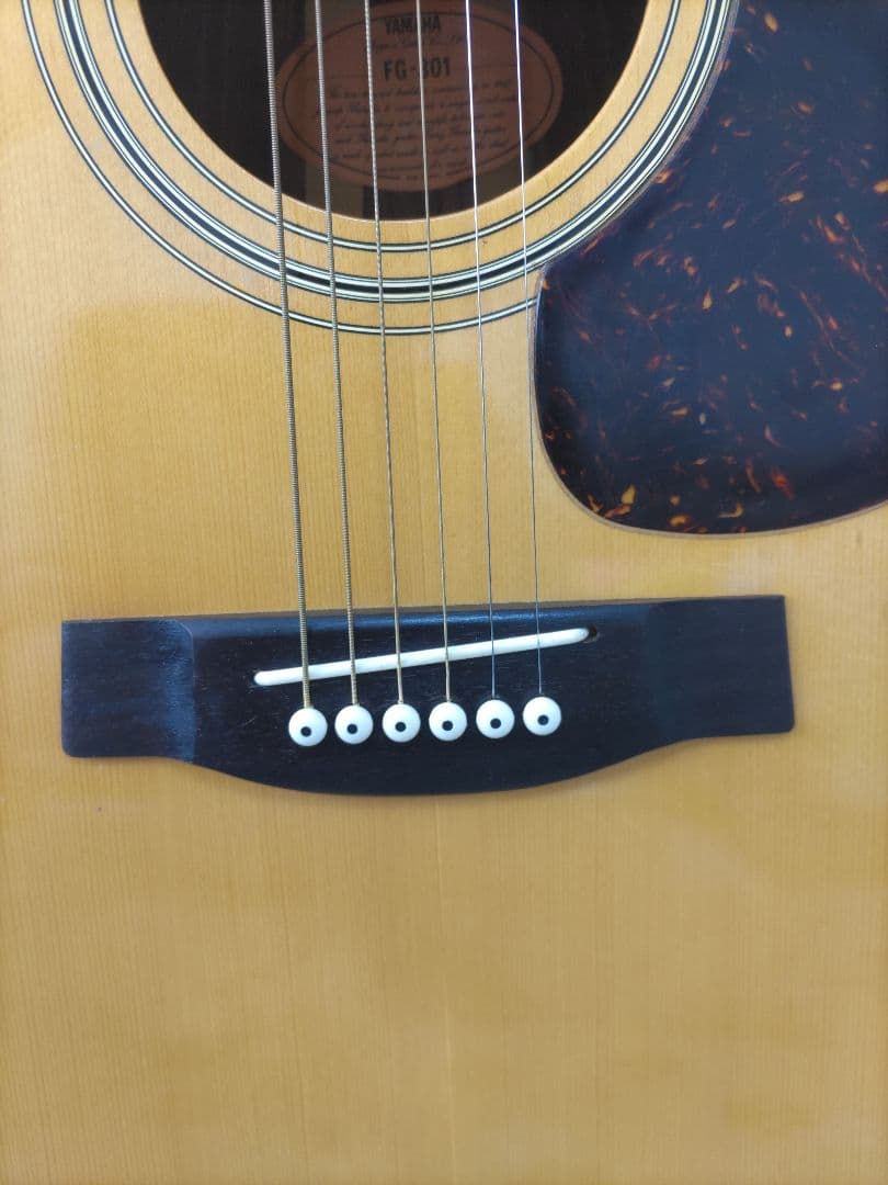 ヤマハギター　FG-301