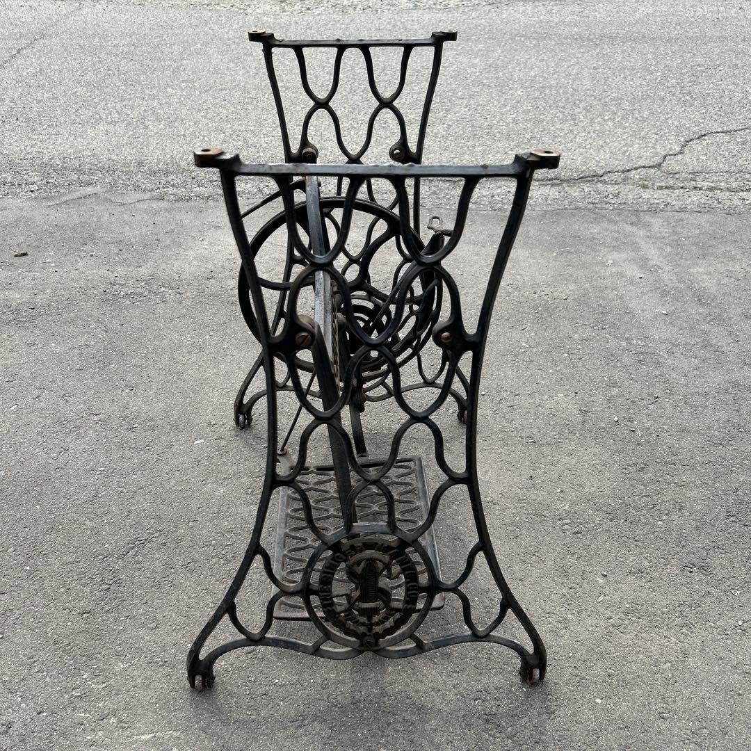 シンガー　網目ミシン脚　ミシン台　テーブル脚　アンティーク　レトロ　b10